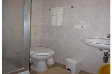 Chorwacja Privát Kožino, Zewnątrz